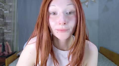 Hannah online show from May 5, 1:24 am