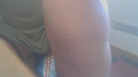 Snapshot of hannes_k chatting on September 19, 7:43 am hannes_k online show from September 19, 7:43 am