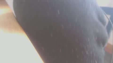 Snapshot of hannes_k chatting on January 12, 10:31 am hannes_k online show from January 12, 10:31 am