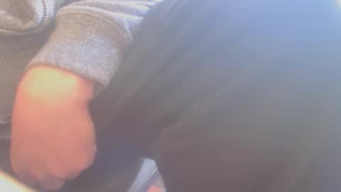 Snapshot of hannes_k chatting on March 2, 8:10 am hannes_k online show from March 2, 8:10 am