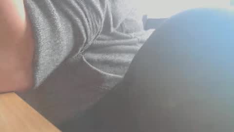hannes_k online show from May 20, 9:26 am