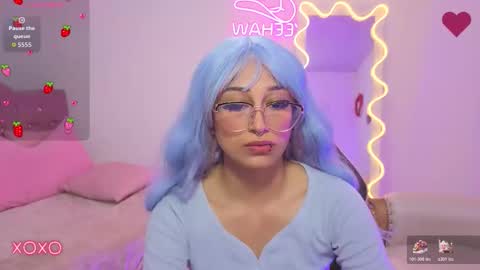 Snapshot of hanni_tay chatting on January 12, 3:12 am HANNI online show from January 12, 3:12 am