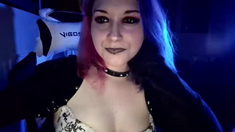 hannibeexl online show from December 20, 5:14 am