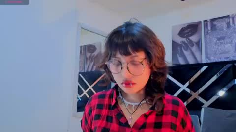 hannita_01 online show from June 5, 12:11 pm