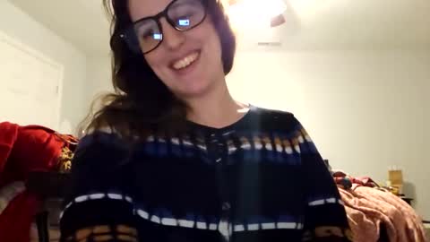 Snapshot of hannukahhottie chatting on February 24, 12:08 am Sabrina online show from February 24, 12:08 am