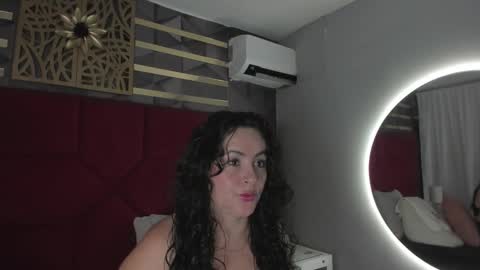 Hanny  online show from March 19, 2:37 am