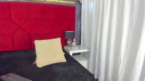 Snapshot of hanny_milf_ chatting on February 13, 11:50 am HANNY online show from February 13, 11:50 am