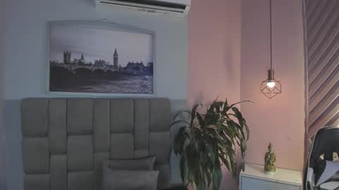 Snapshot of hanny_milf_ chatting on September 14, 12:04 pm HANNY online show from September 14, 12:04 pm