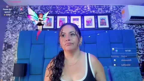 Snapshot of hanny_milf_ chatting on October 25, 11:29 am HANNY online show from October 25, 11:29 am