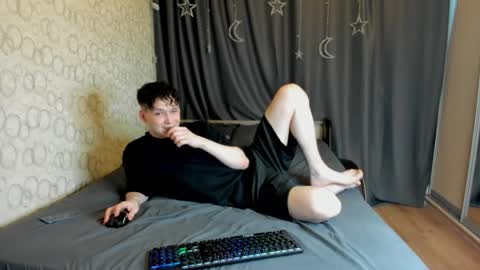 Hans online show from April 10, 3:50 pm