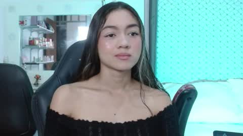 Snapshot of hantonella chatting on July 20, 4:09 pm Anto online show from July 20, 4:09 pm