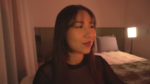 Mizi online show from November 7, 9:37 pm