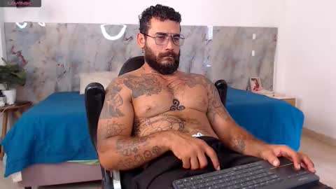 hanz_col online show from March 5, 3:19 pm