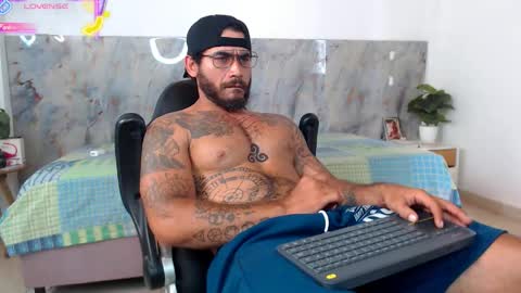 hanz_col online show from May 19, 4:35 pm