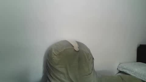 Snapshot of hapbit chatting on March 28, 9:53 am hapbit online show from March 28, 9:53 am