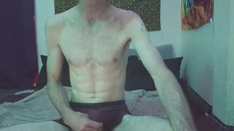 happy guy online show from April 3, 1:14 am