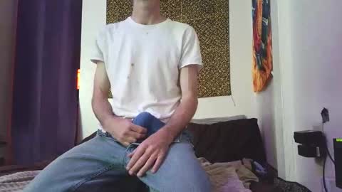 happy guy online show from April 8, 9:26 pm