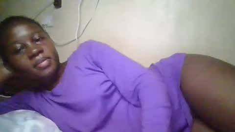 happy_dimple online show from October 4, 9:24 pm