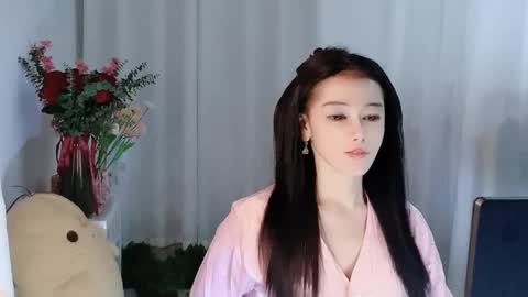 Daisy online show from May 8, 2:55 pm