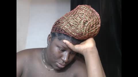 happyslut7 online show from October 4, 7:23 pm