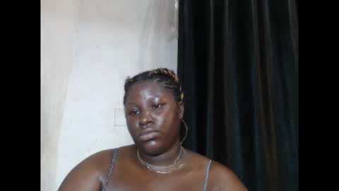 happyslut7 online show from October 14, 7:25 pm