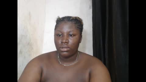 happyslut7 online show from October 15, 7:03 pm