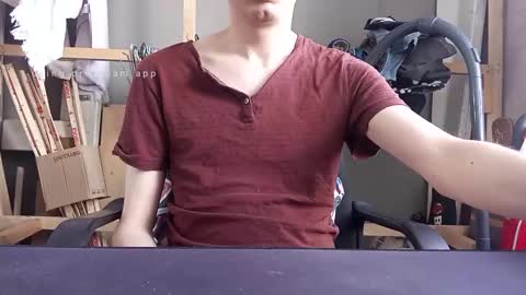 Snapshot of happytronco chatting on September 13, 1:44 pm happytronco online show from September 13, 1:44 pm