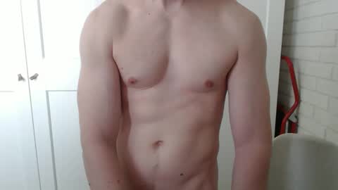 happyvelvetpaw online show from February 23, 9:39 am