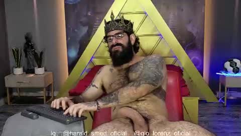 haraldsmed0 online show from July 4, 1:17 pm