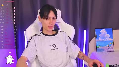 Mark online show from October 31, 9:38 pm