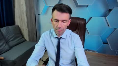 Steve online show from November 13, 1:43 pm