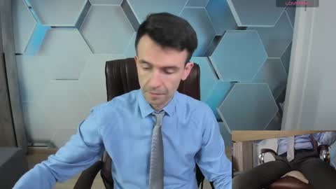 Steve online show from February 10, 9:35 am