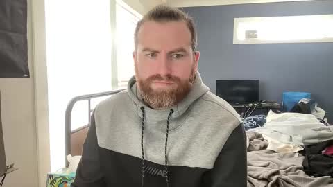 Zach online show from February 26, 5:17 pm