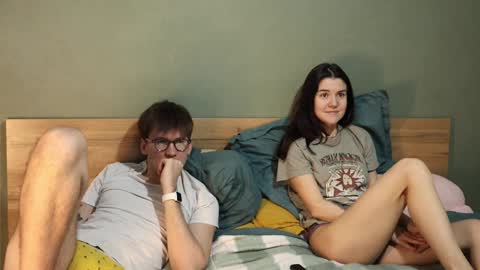 Emily and David online show from February 1, 4:56 am