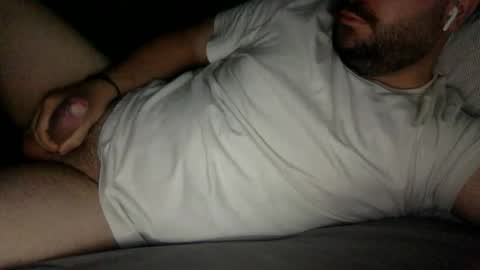 Snapshot of hardaussie21 chatting on March 28, 1:33 pm HardAussie21 online show from March 28, 1:33 pm