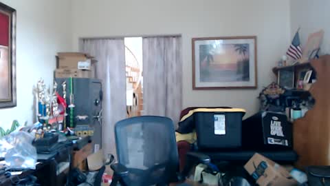 Snapshot of hardblondcouplehawaii chatting on September 28, 6:57 pm Steele and Cassie online show from September 28, 6:57 pm