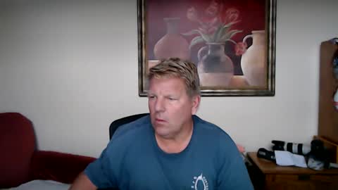 Snapshot of hardblondcouplehawaii chatting on February 2, 1:26 am Steele and Cassie online show from February 2, 1:26 am