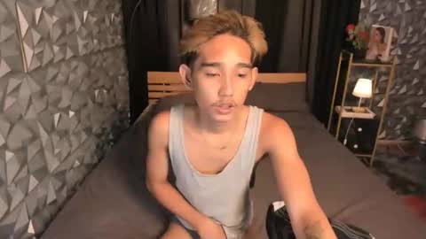 prance online show from February 24, 4:05 am