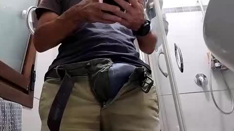Snapshot of hardcumpleasure chatting on September 28, 5:40 pm hardcumpleasure online show from September 28, 5:40 pm