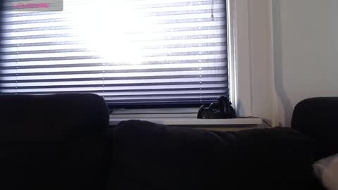 Snapshot of hardmrlazy chatting on December 23, 9:38 am MrLazy online show from December 23, 9:38 am