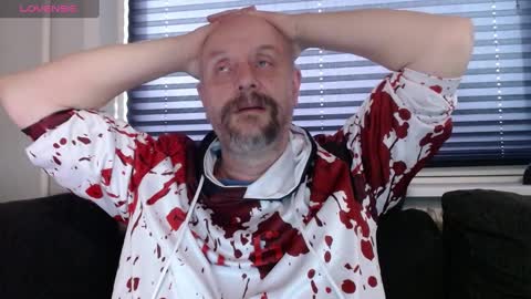 Snapshot of hardmrlazy chatting on December 24, 12:44 pm MrLazy online show from December 24, 12:44 pm