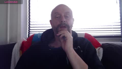 Snapshot of hardmrlazy chatting on January 3, 11:25 am MrLazy online show from January 3, 11:25 am