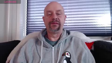 Snapshot of hardmrlazy chatting on January 7, 12:41 pm MrLazy online show from January 7, 12:41 pm