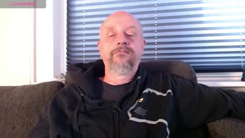 Snapshot of hardmrlazy chatting on September 15, 7:41 am MrLazy online show from September 15, 7:41 am