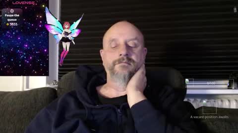 Snapshot of hardmrlazy chatting on November 2, 9:39 pm MrLazy online show from November 2, 9:39 pm