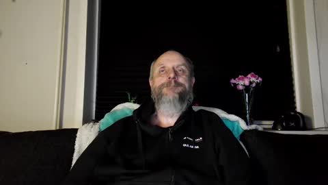 Snapshot of hardmrlazy chatting on March 27, 6:40 pm MrLazy online show from March 27, 6:40 pm