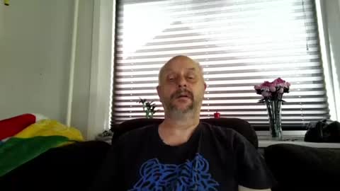 Snapshot of hardmrlazy chatting on June 17, 10:17 am MrLazy online show from June 17, 10:17 am