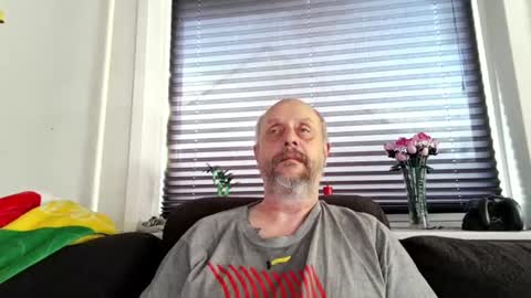 Snapshot of hardmrlazy chatting on July 4, 2:56 pm MrLazy online show from July 4, 2:56 pm