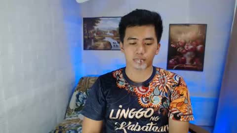 Snapshot of hardnight_100 chatting on February 9, 2:07 pm erwin online show from February 9, 2:07 pm