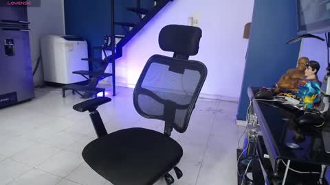 Andres Dean online show from February 17, 6:58 pm